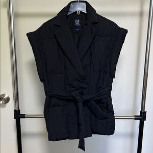 GAP Black Puffer Vest